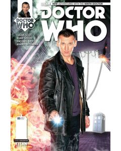 Doctor Who The Ninth Doctor (2015) #   5 Cover B (8.0-VF)