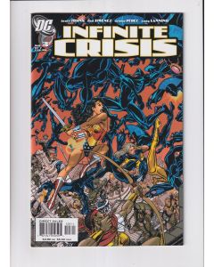 Infinite Crisis (2005) #   3 Cover B (9.2-NM) (1991035) 1st Jaime Reyes (Blue Beetle), George Perez Variant