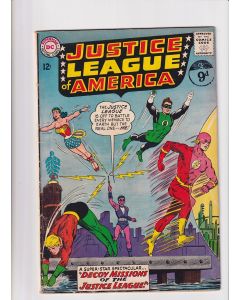 Justice League of America (1960) #  24 (5.0-VGF) (196875) Top staple centerfold detached