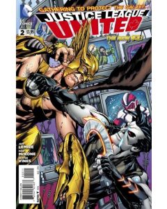 Justice League United (2014) #   2 Cover A (9.0-VFNM) Hawkman vs. Lobo