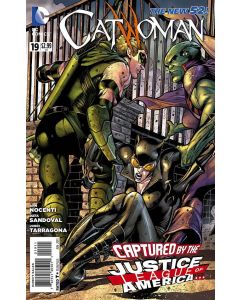 Catwoman (2011) #  19 (9.0-VFNM) Justice League of America