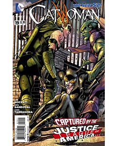 Catwoman (2011) #  19 (8.0-VF)