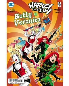 Harley and Ivy Meet Betty and Veronica (2017) #   2 Cover B (9.2-NM)
