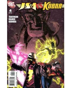 JSA vs. Kobra (2009) #   4 (8.0-VF)