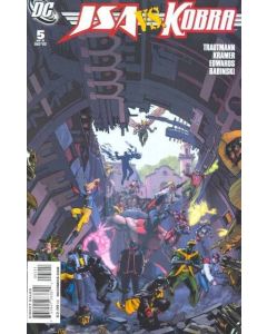 JSA vs. Kobra (2009) #   5 (8.0-VF)