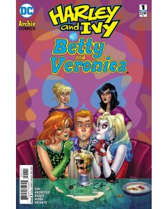Harley and Ivy meet Betty and Veronica (2017) #   1 (9.0-VFNM)