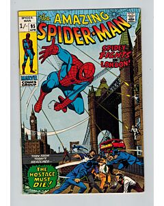 Amazing Spider-man (1963) #  95 UK Price Variant (7.0-FVF) (468848) Spider-man in London