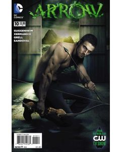 Arrow (2012) #  10 (8.0-VF) Shado