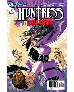 Huntress (2011) #   5 (8.0-VF)