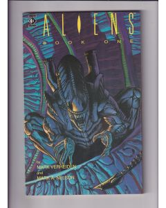 Aliens TPB (1990) #   1 1st Edition 1st Print UK (8.0-VF)