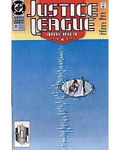 Justice League America (1987) #  35 (6.0-FN) Adam Hughes cover & art