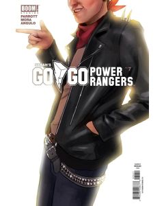 Go Go Power Rangers (2017) #   7 Cover B (8.0-VF)